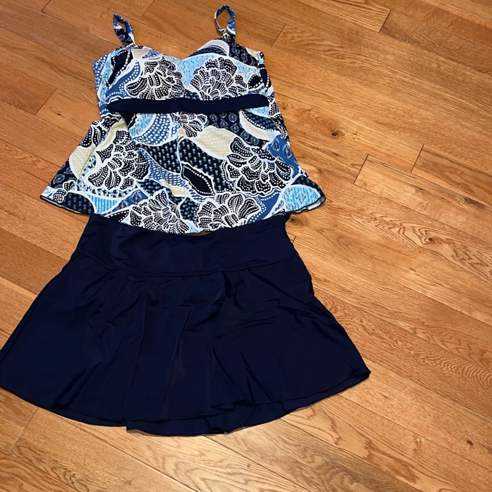 Denim & company beach NWOT two piece bathing suit size 10